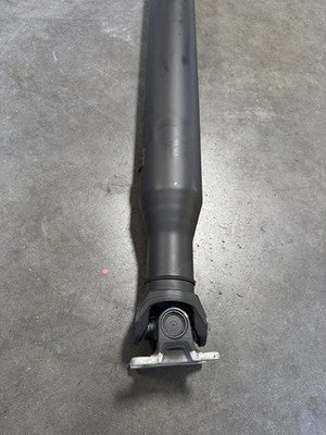 10-18 Mercedes-Benz Sprinter 2500 3500 144WB 3.0L RWD Rear Driveshaft OEM A9064109606 - eBay image 6
