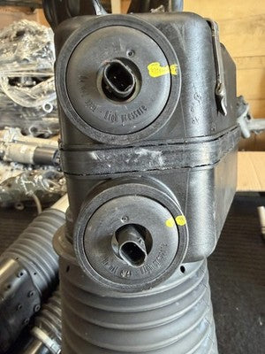 2022 Porsche Taycan 9J1 Front Right Air Suspension Shock OEM 9J1616038E - eBay image 6