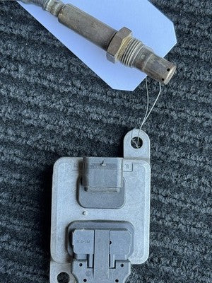 Mercedes-Benz BlueTEC NOx Sensor OEM A0009055106 Continental 5WK966841 9055100 - eBay image 6