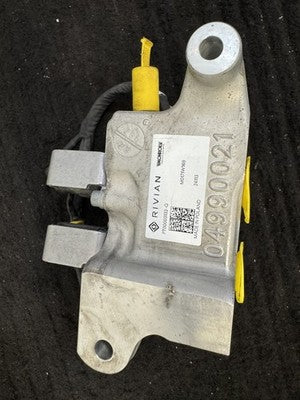 2022-2026 Rivian R1T R1S Rear Hydraulic Suspension Valve Block OEM PT00003133-G - eBay image 3