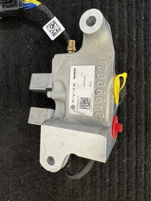2022-2026 Rivian R1T R1S Rear Hydraulic Suspension Valve Block OEM PT00003133-G - eBay image 4