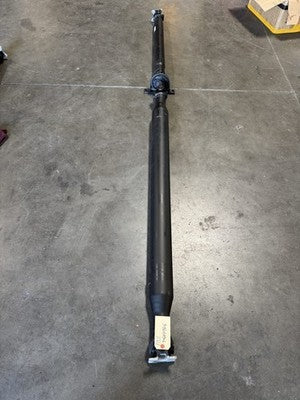 10-18 Mercedes-Benz Sprinter 2500 3500 144WB 3.0L RWD Rear Driveshaft OEM A9064109606 - eBay image 5