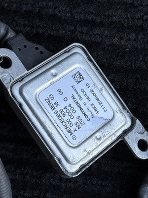 Mercedes-Benz BlueTEC Rear NOx Sensor OEM A0009053603 Continental 5WK96683D - eBay image 3
