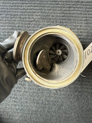 12-16 BMW M5 M6 4.4L Left Turbocharger OEM 11657846918 Garrett 800075-0008 MGT2260DSL - eBay image 3