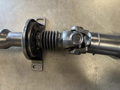 19-22 Mercedes-Benz Sprinter 2500 3500 144WB 3.0L 4x4 Rear Driveshaft OEM A9074101200 - eBay image 4