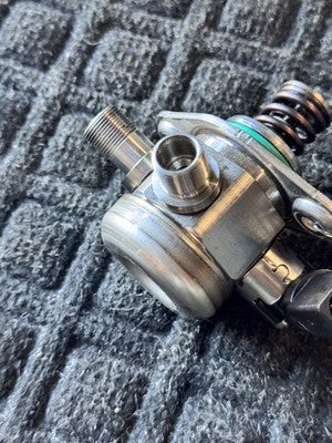 Mercedes-Benz C253 X253 S213 High Pressure Fuel Pump OEM A2640701200 0261520706 - eBay image 3