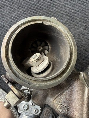 Volkswagen Beetle Jetta Passat 1.8T Turbocharger OEM 06K145721B Garrett 830233-0006 - eBay image 4