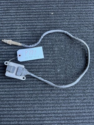 Mercedes-Benz BlueTEC Rear NOx Sensor OEM A0009053603 Continental 5WK96683C - eBay image 7