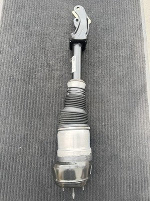 1PC 2013-19 Mercedes X166 GL450 GLS550 Front Right Air Suspension OEM 1663233100 - eBay image 6
