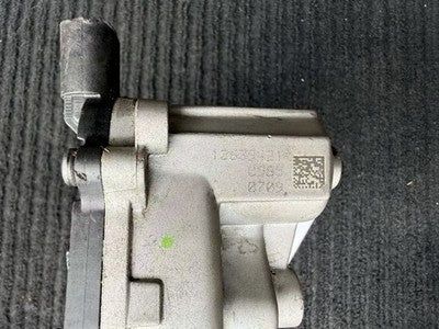 OEM genuine GM EGR Valve 2011-2016 Silverado Sierra 6.6 diesel OEM 12639421 - eBay image 7