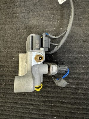 2022-2026 Rivian R1T R1S Rear Hydraulic Suspension Valve Block OEM PT00003133-G - eBay image 5