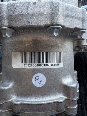 2003-06 Mercedes W211 E350 E320 C320 C280 Transfer Case Assembly OEM 2032800600 - eBay image 2