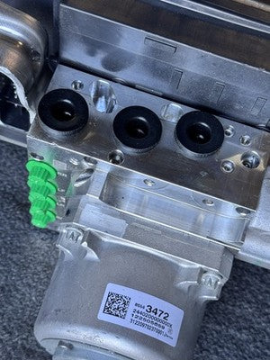 Gm ABS Brake Master Cylinder Booster Assembly OEM 85543472 - eBay image 11