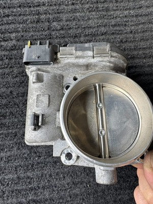 2018-2021 Mercedes-Benz E63S AMG 4.0L Throttle Body Assembly OEM 1771410500 - eBay image 4