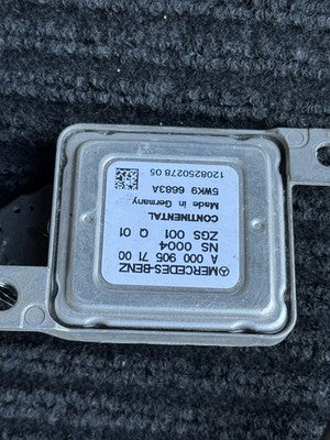Mercedes-Benz BlueTEC Rear NOx Sensor OEM A0009057100 Continental 5WK96683A - eBay image 3