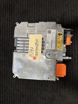 Mercedes-Benz Battery Charging Control Module A0009002850 OEM - eBay image 2