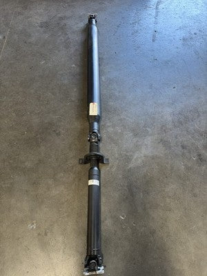 2019-2024 Mercedes-Benz Sprinter 2500 144WB 4WD 2-Piece Driveshaft OEM A9074101200 - eBay image 1