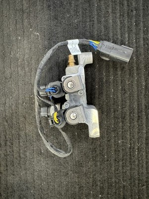 2022-2026 Rivian R1T R1S Rear Hydraulic Suspension Valve Block OEM PT00003133-G - eBay image 6