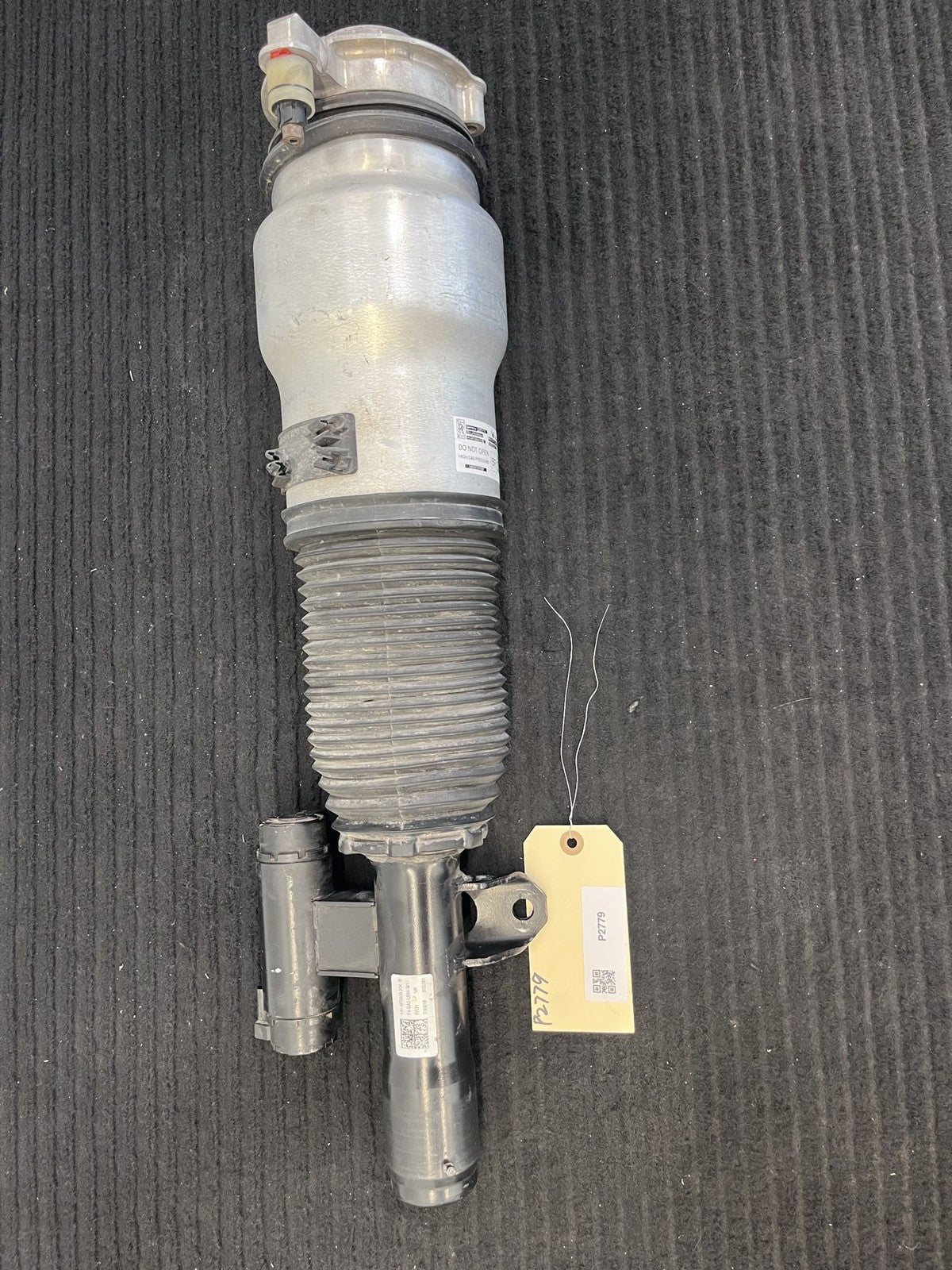 2019-2024 Rolls Royce Cullinan RR31 Front Rh Air Strut OEM 37106878224 - eBay image 1