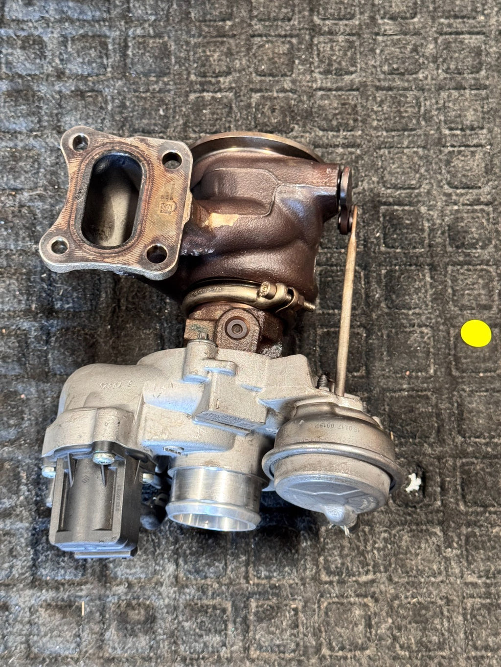 2016-2022 Chevy Malibu Equinox GMC Terrain 2.0L Turbocharger OEM 12669064 - eBay image 1