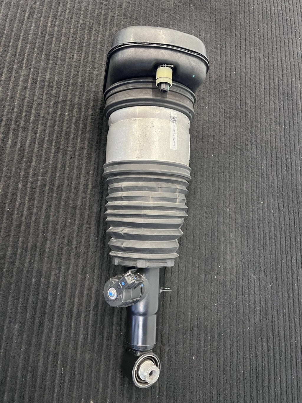2019-2025 BMW X7 G07 Rear Right Air Suspension Strut OEM 37106869040 - eBay image 5