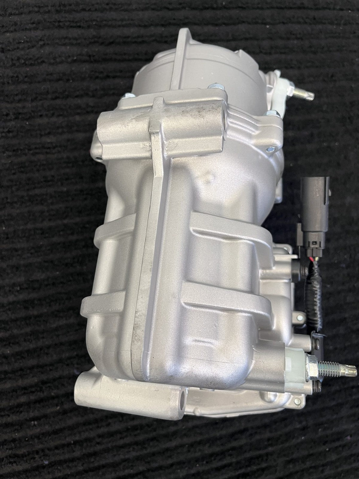2017-2026 Chrysler Pacifica Hybrid Electric Ac Compressor Reman OEM 68237995AH - eBay image 6