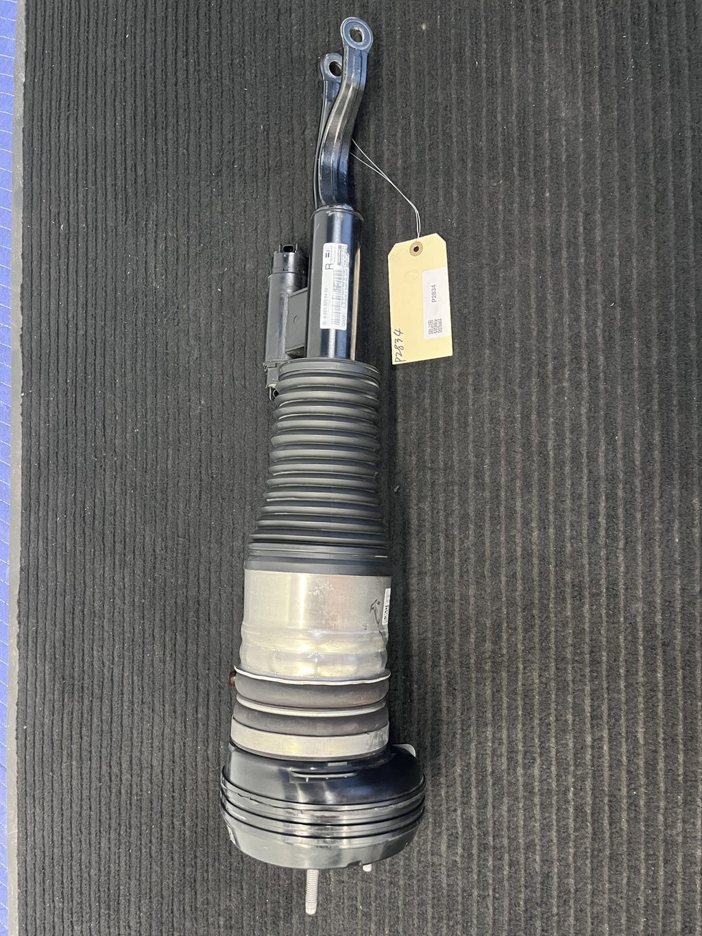 2021-2026 Mercedes-Benz S500 S580 W223 Front Right Air Strut OEM A2233206402 - eBay image 1