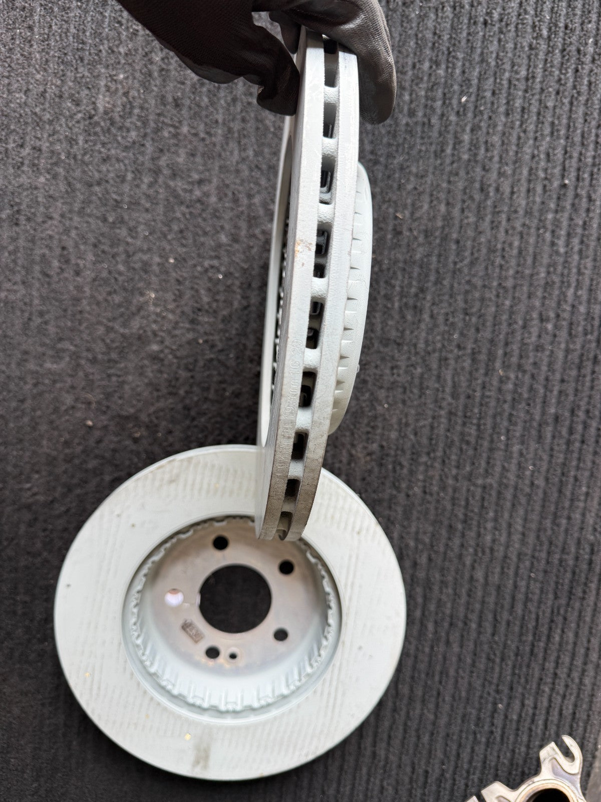 ercedes-Benz C-Class W206 Rear Right Brake Disc OEM A2064230900 31692979 - eBay image 6
