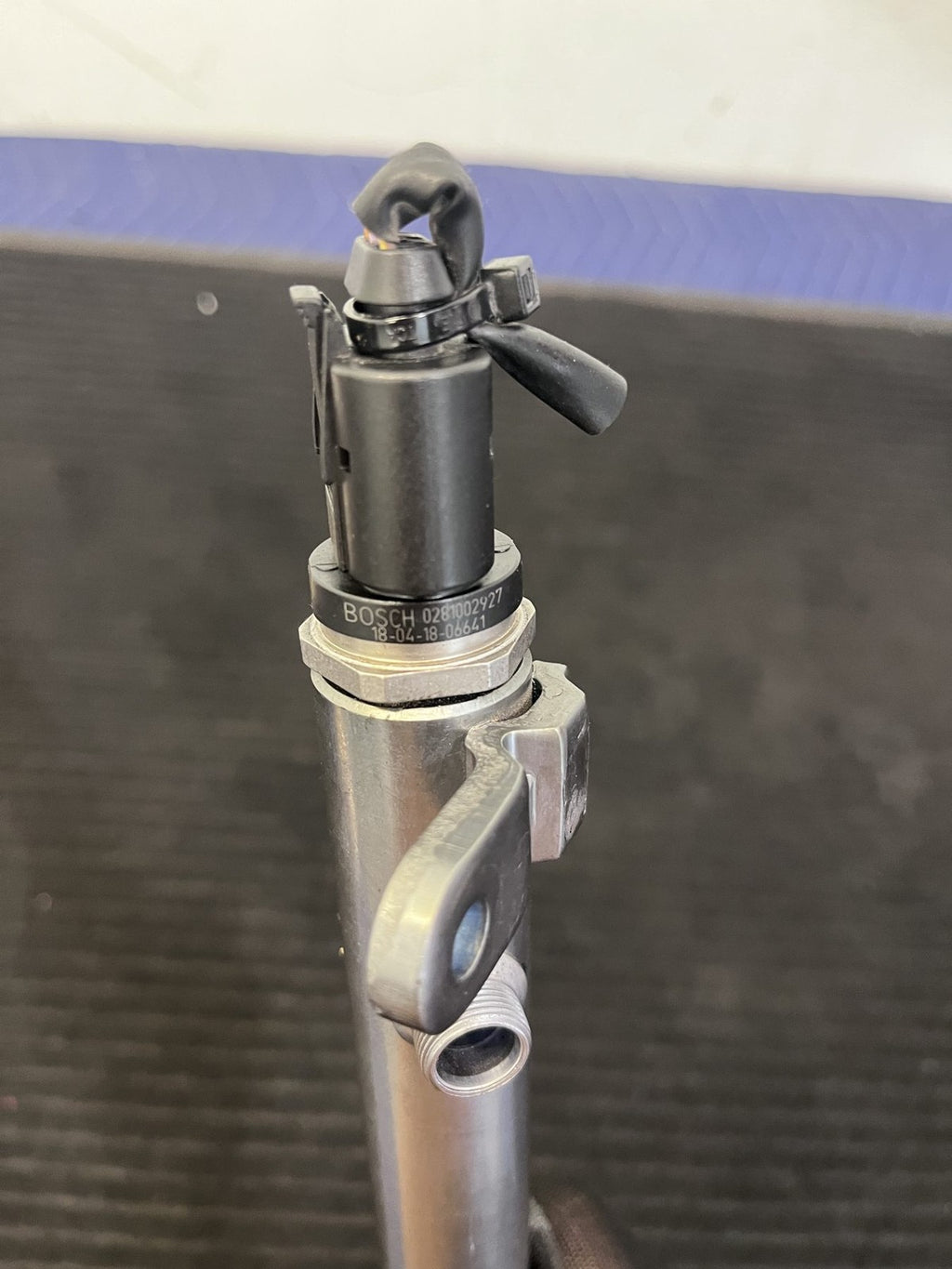 2010-2022 Mercedes-Benz Sprinter OM642 Right Fuel Rail OEM A6420703095 - eBay image 6