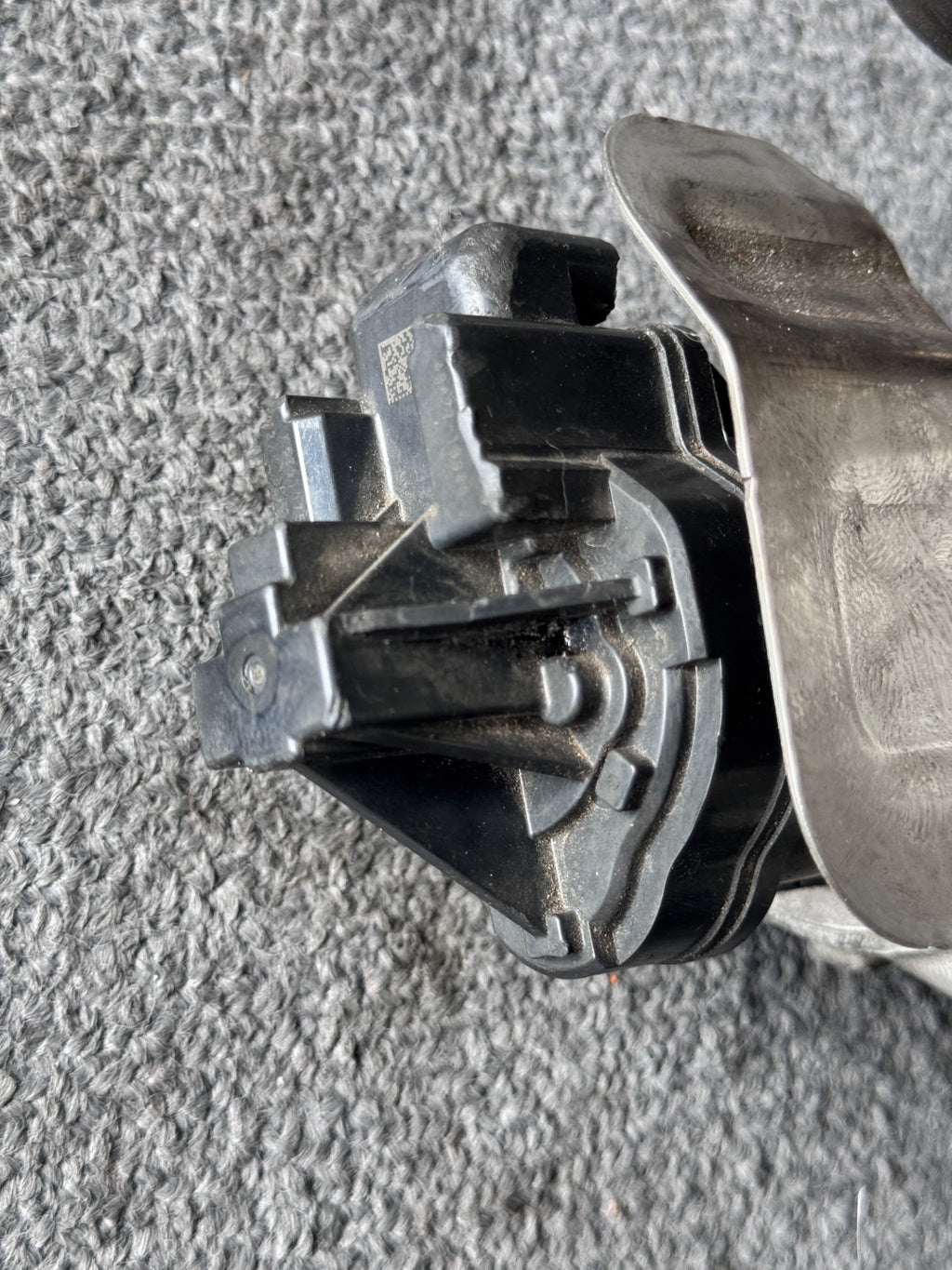 2017-2021 BMW 228i 230i M240i Turbocharger with Exhaust Manifold OEM 7643147 - eBay image 6