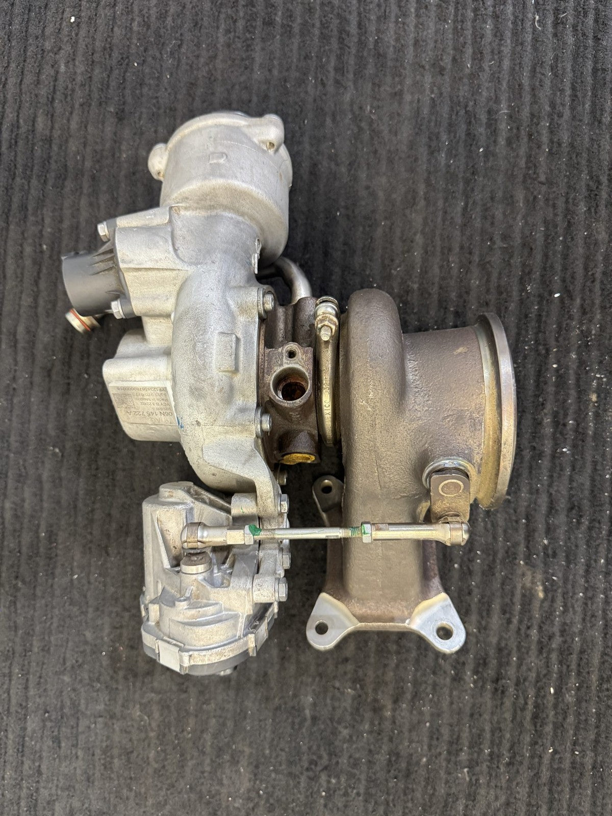 2022-2024 Audi Q5 2.0L Turbocharger OEM 06N145722A - eBay image 1