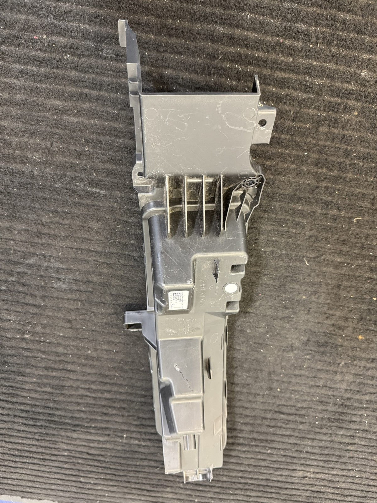 2025-2026 Rivian R1T R1S Front Right Turn Signal Lamp OEM PT00882633-D - eBay image 10