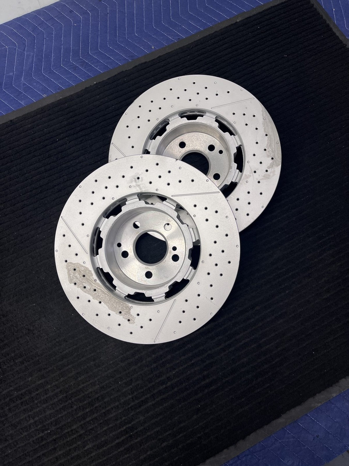 2008-2024 Mercedes-Benz C63 E63 CLS63 AMG Gt Front Rotors Pair OEM A2124210512 - eBay image 3
