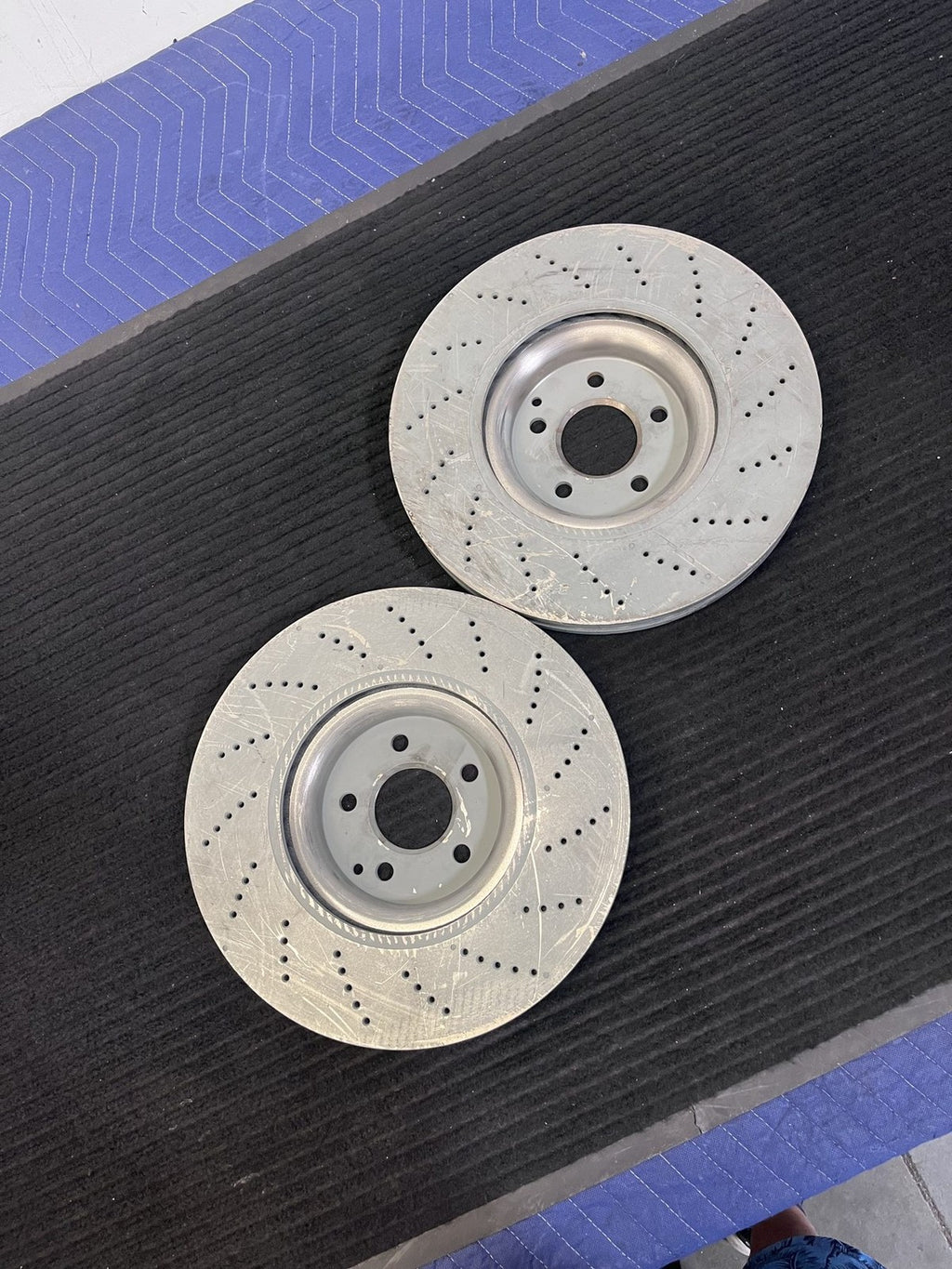 2012-2018 Mercedes-Benz CLS550 Front Brake Rotor Pair OEM A0004211712 - eBay image 2