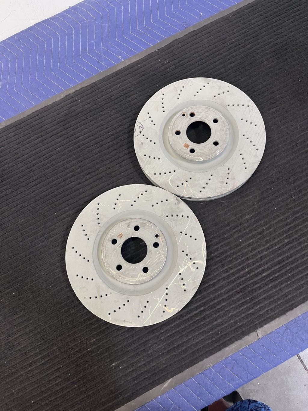 2012-2018 Mercedes-Benz CLS550 Front Brake Rotor Pair OEM A0004211712 - eBay image 4
