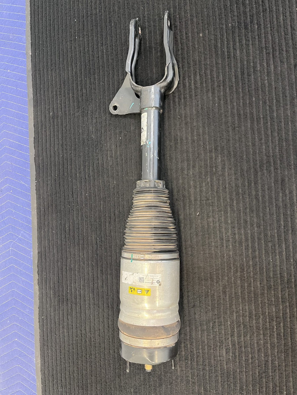 2016-2022 Jeep Grand Cherokee Front Left Quadra Lift Air Strut OEM 68303281AB - eBay image 4