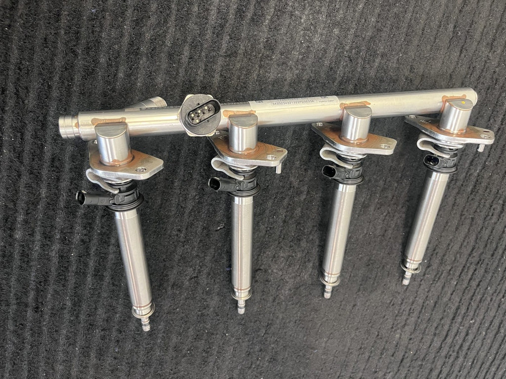 2015-2019 Mercedes-Benz C300 GLC300 E300 Fuel Rail 4 Injectors OEM A2740703800 - eBay image 4