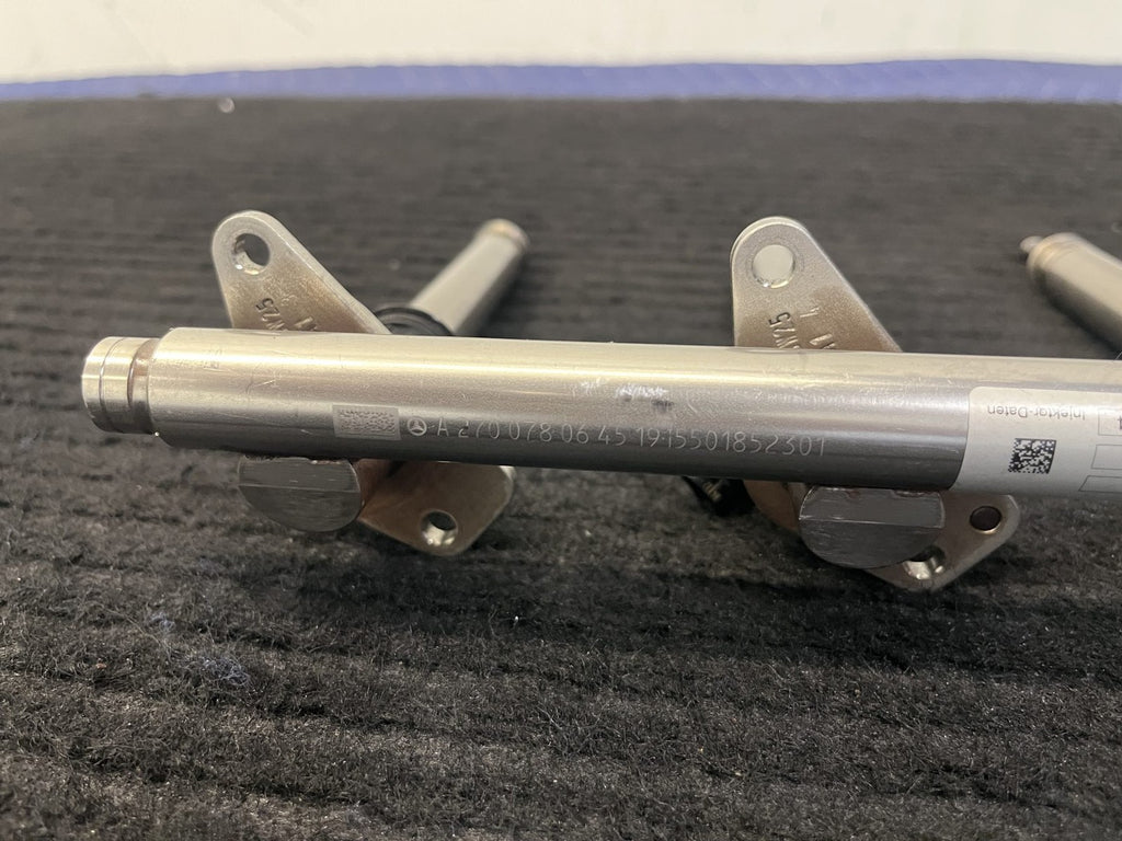 2014-2020 Mercedes-Benz CLA250 GLA250 Fuel Rail 4 Injectors OEM A2700701400 - eBay image 3
