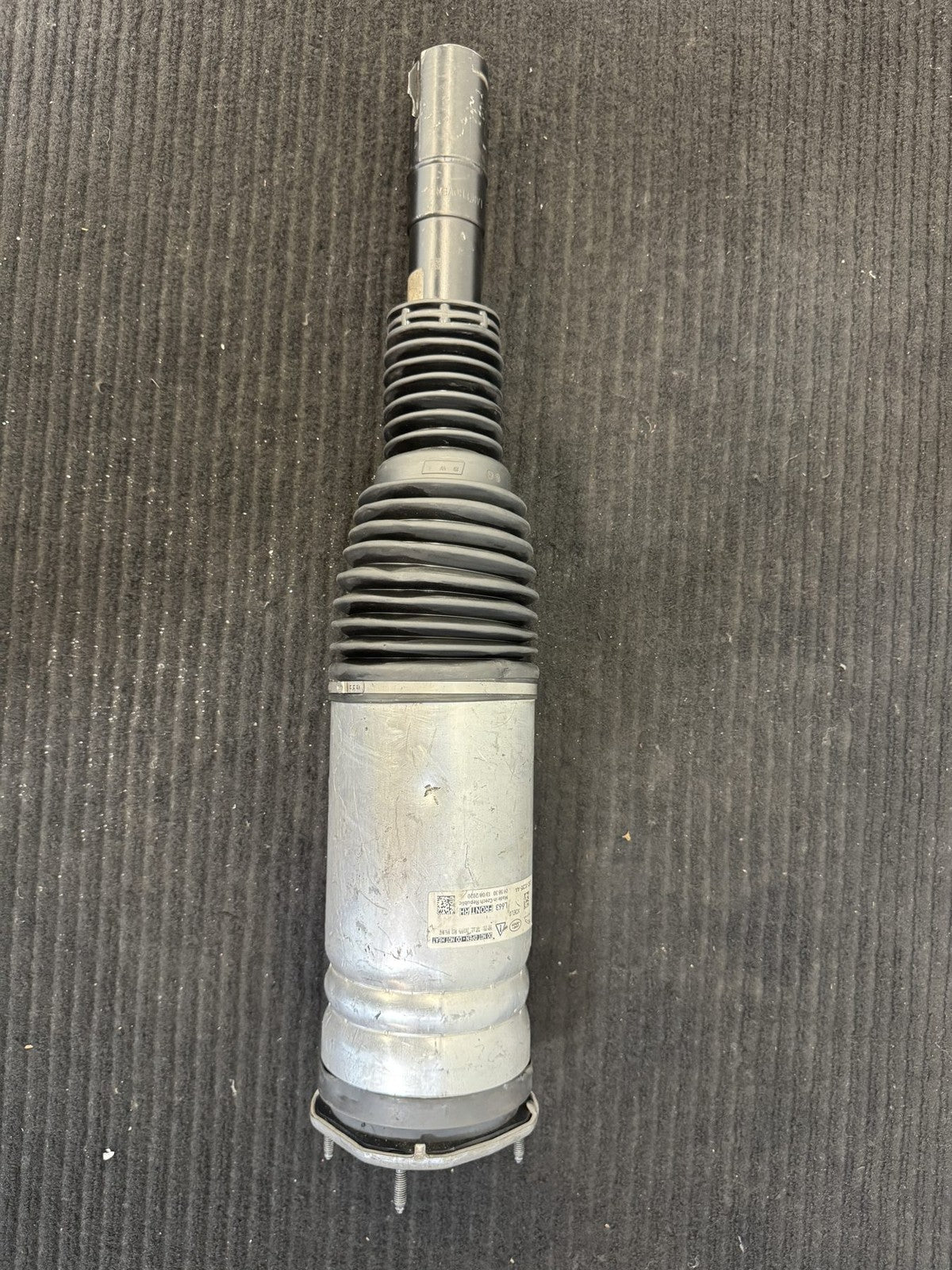 2020-2024 Land Rover Defender 110 Front Right Air Suspension OEM L8B2-3C285-Aa - eBay image 8
