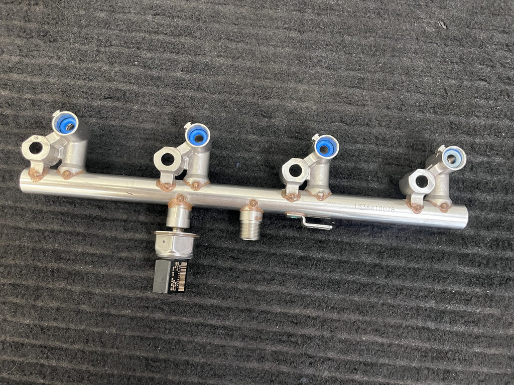 2012-2015 Mercedes-Benz C250 SLK250 M271 Gasoline Fuel Rail OEM A2710705495 - eBay image 3
