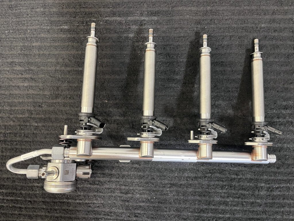 2019-2023 Mercedes-Benz M260 Fuel Rail Injectors High Pressure Pump OEM A2600701000 - eBay image 2