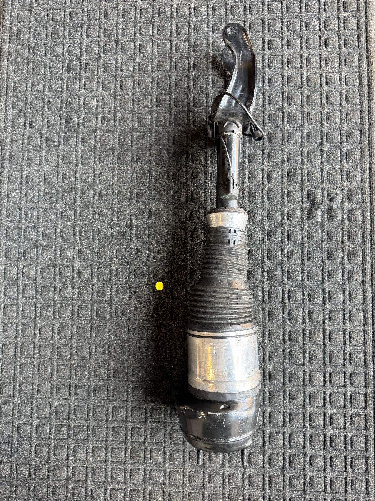 2012-2019Mercedes GLClass ML-Class Front Left Air Suspension Strut OEM1663201368 - eBay image 2