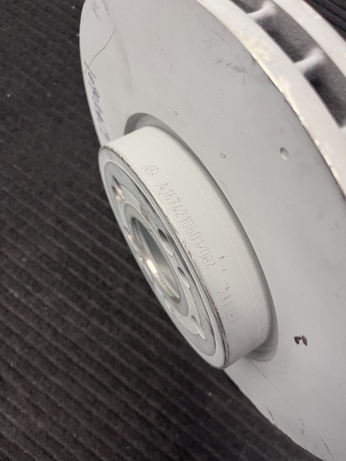 2020-2023 Mercedes-Benz GLE350 W167 Front Vented Rotor Pair OEM A1674210601 - eBay image 2