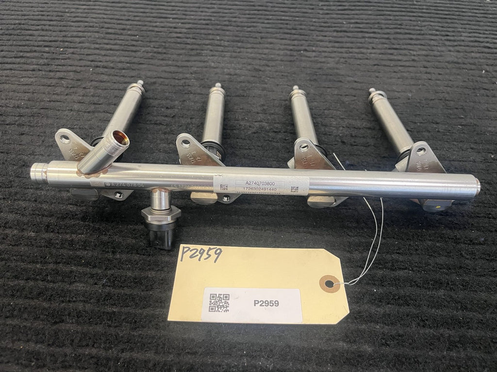 2015-2019 Mercedes-Benz C300 GLC300 E300 Fuel Rail 4 Injectors OEM A2740703800 - eBay image 1