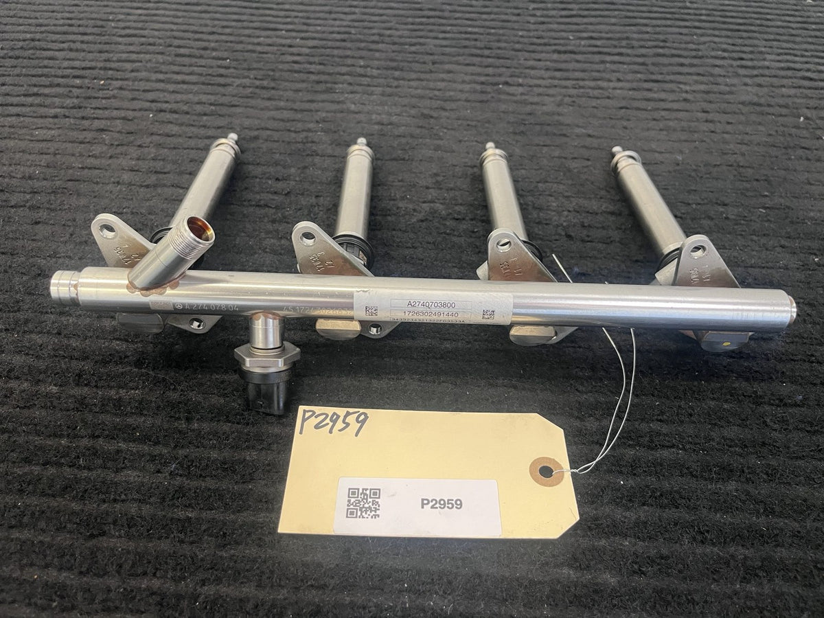 2015-2019 Mercedes-Benz C300 GLC300 E300 Fuel Rail 4 Injectors OEM A2740703800 - eBay image 1