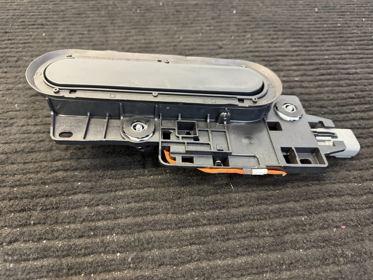 2022-2024 Rivian R1T R1S Right Exterior Door Handle Assembly OEM PT00002455 - eBay image 7