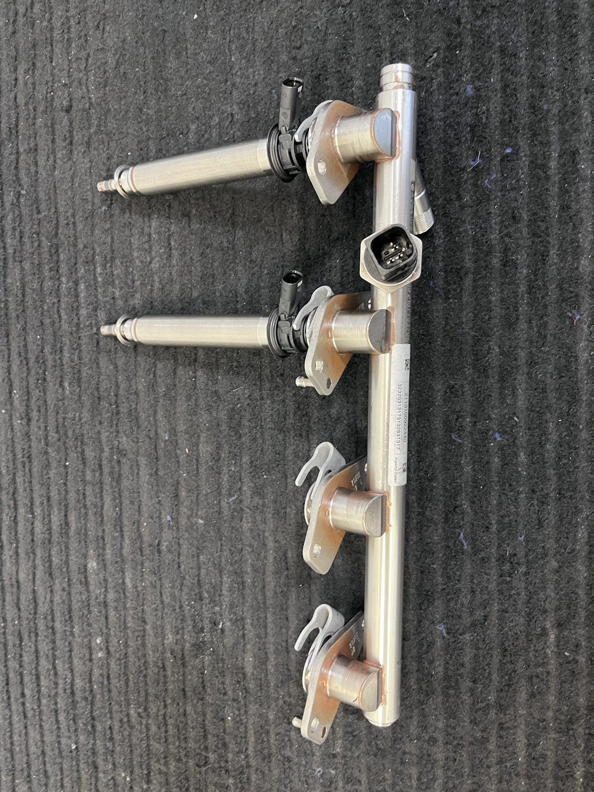 2019-2023 Mercedes-Benz C300 GLC300 E350 Fuel Rail 2 Injectors OEM A2640702000 - eBay image 4
