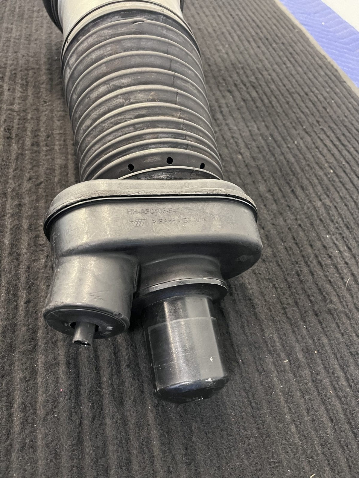 2019-2025 Porsche Cayenne E3 Front Left Air Suspension Strut OEM 9Y0616039B - eBay image 6