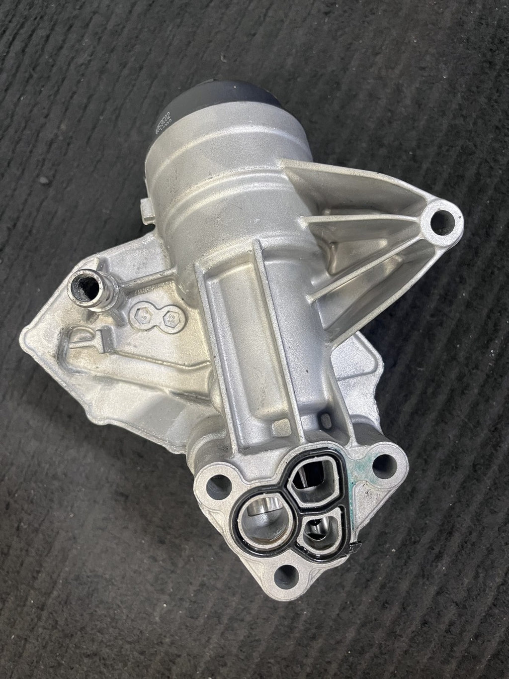 2019-2025 Mercedes-Benz M260 Oil Filter Housing Oil Coolant Module OEM A2601800400 - eBay image 4