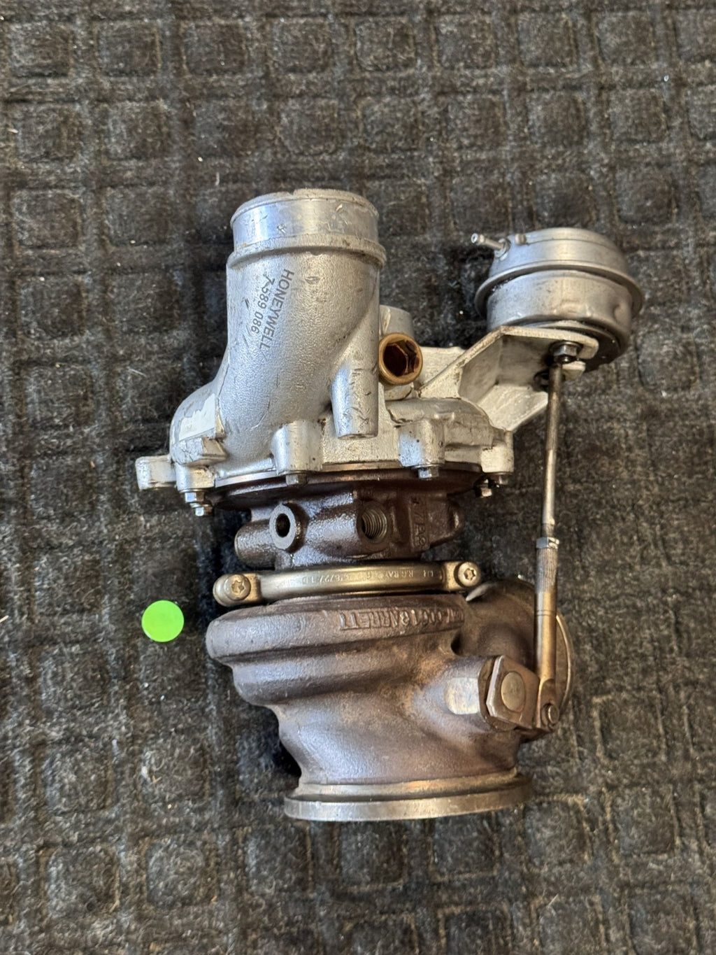 BMW E70 X5M X6M 2010 2011 2012 2013 Garrett Turbo Turbocharger OEM 7589086 - eBay image 1